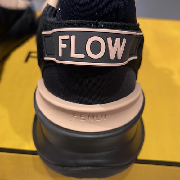NIB FENDI SNEAKERS - Picture 4 of 8